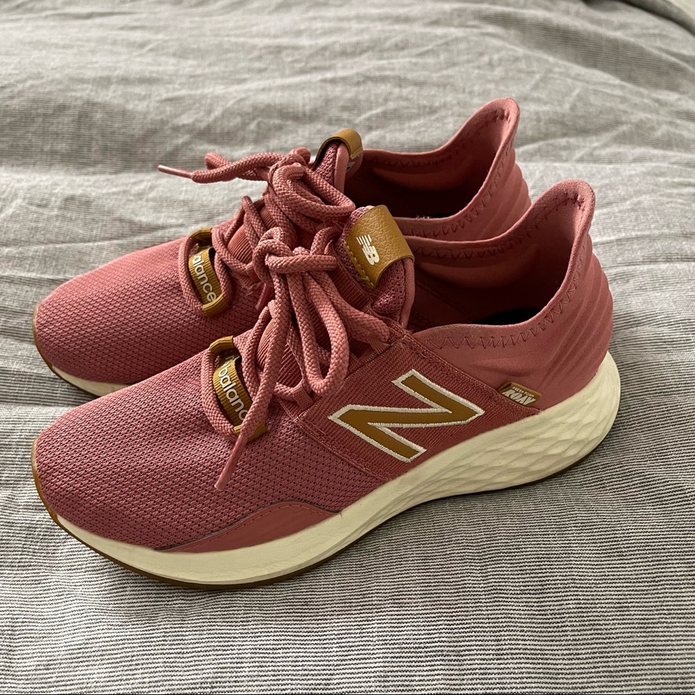 New Balance Fresh Foam Roav